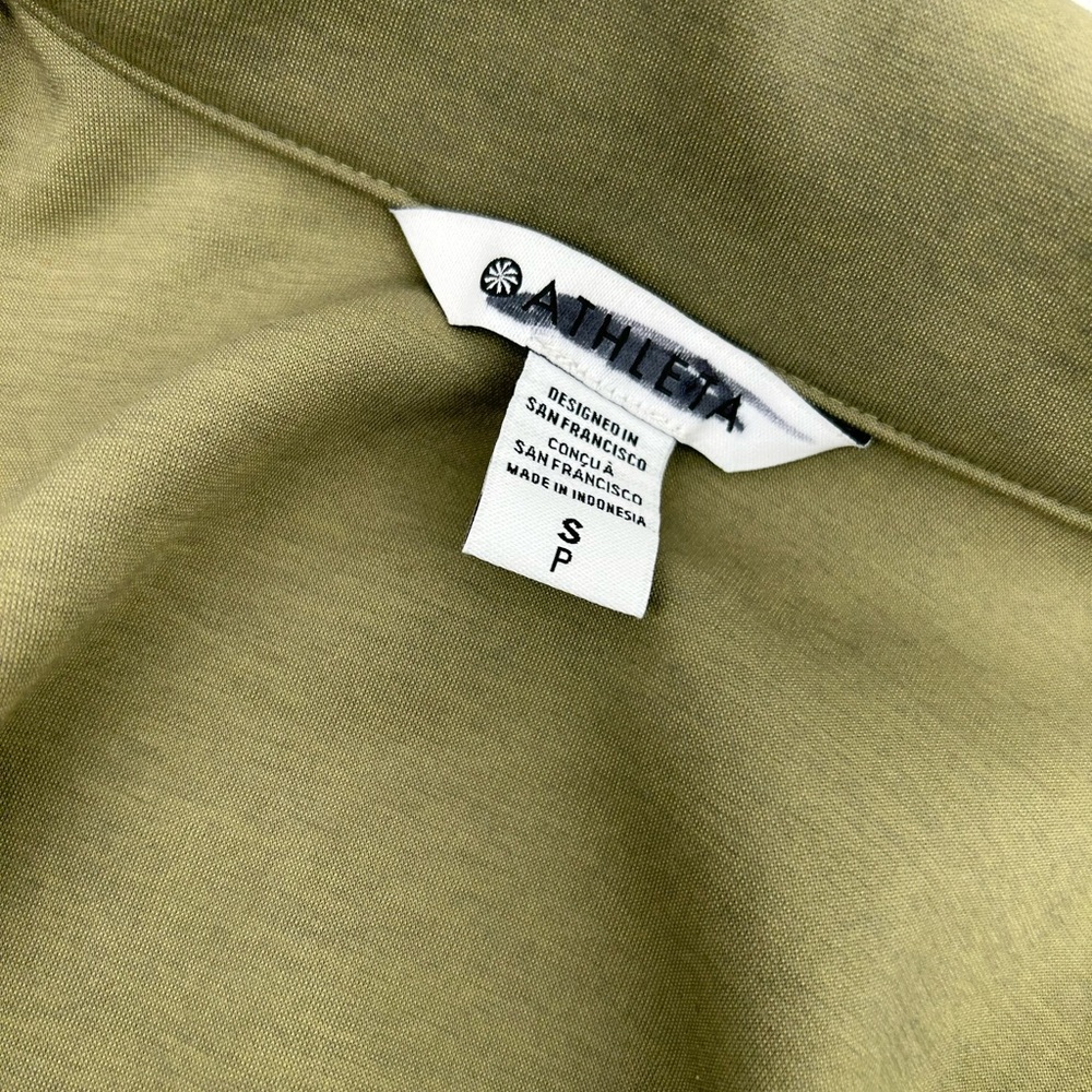 Athleta Woman’s Pull Over Sweater Size Small - Picture 2 of 7